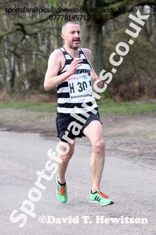 Senior mens English National 12 Stage Road Relay, 2016 English National 12 and 6 Stage Road Relays, Sutton Coldfield, Birmingham. Photo: David T. Hewitson/Sports for All Pics